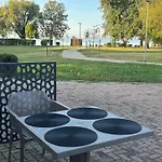 Parti 1 Apartment Zamardi