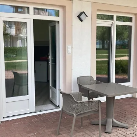 Parti 1 Apartment