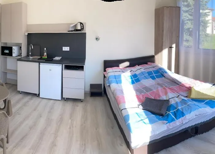 Parti 1 Apartment Zamárdi